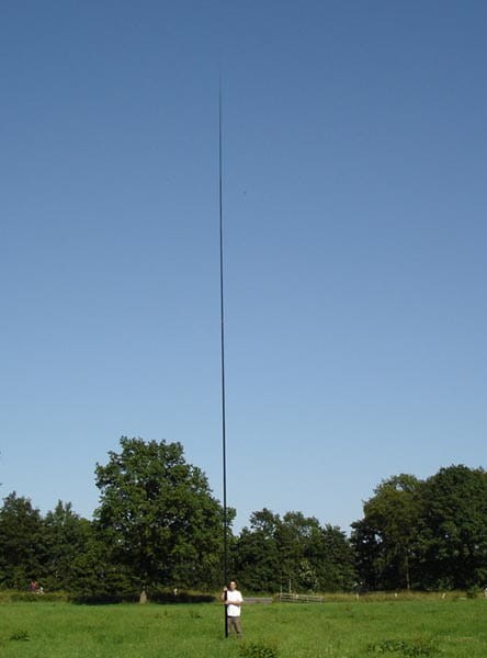 08_18mpole.jpg