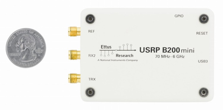 USRP B200 mini_1.jpg