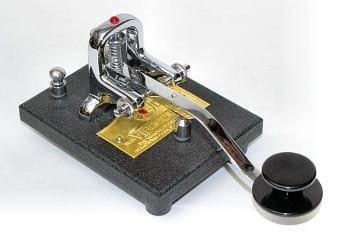 Vibroplex Straight key Standard.jpg