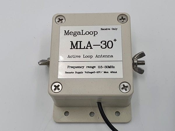 mla30plus_photo_hq9_-_600_pixels_amplifier.jpg