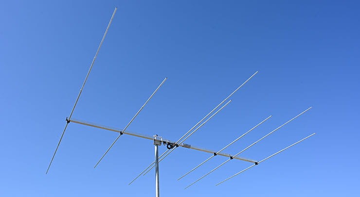 6-meter-4-meter-7-element-Ham-Radio-Antenna.jpg