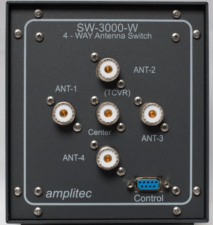 Amplitec_SW3000_1.jpg